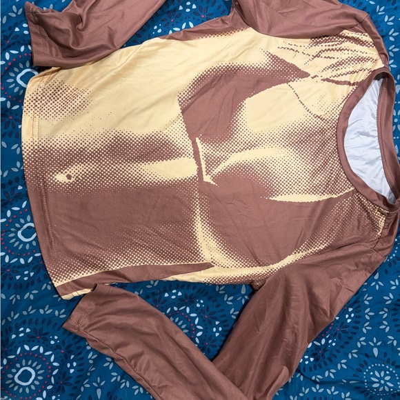 SHEIN Tops - SHEIN Brown  Graphic Top